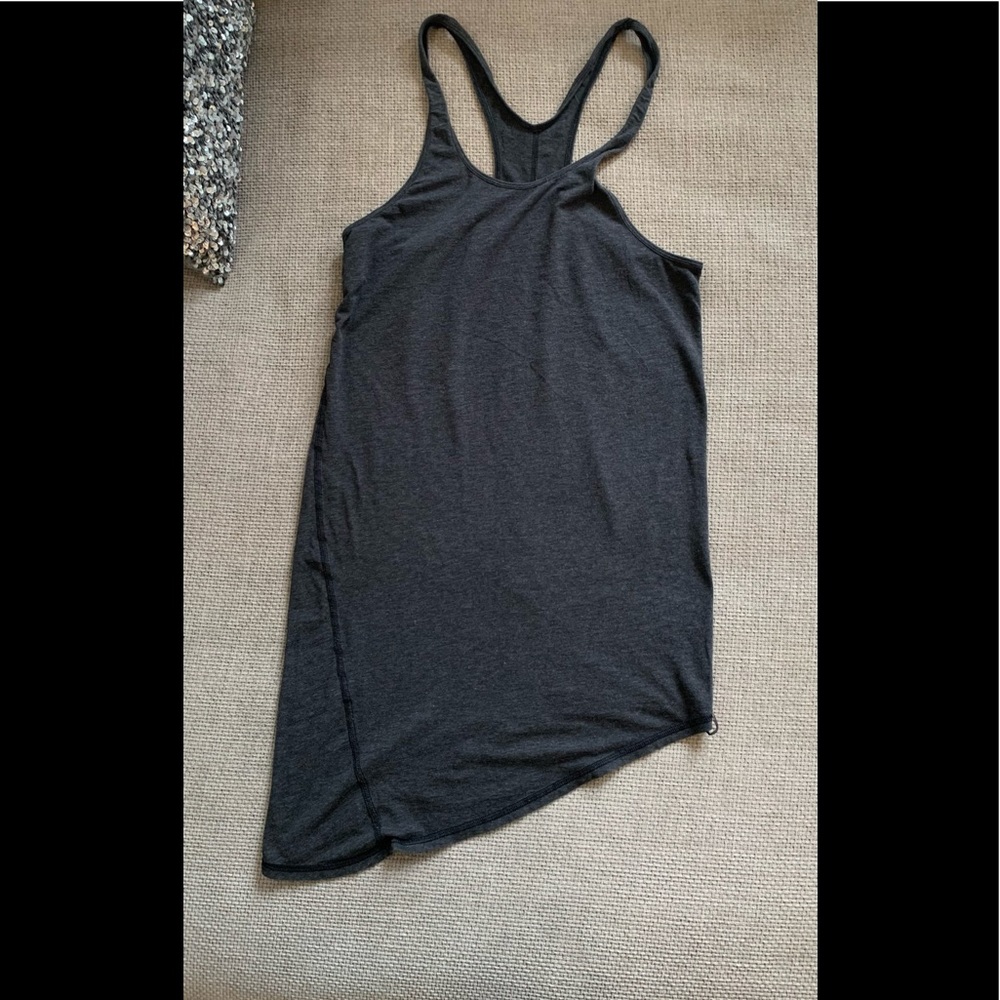 Lululemon top